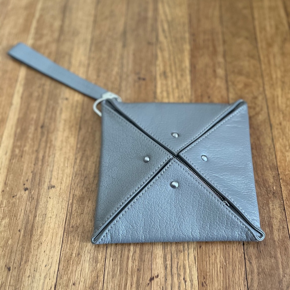 Allibelle origami wristlet